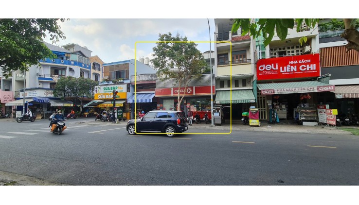 SIÊU HIẾM-Cho thuê nhà Mặt Tiền Độc Lập q.Tân Phú, 122m²- NGAY NGÃ TƯ